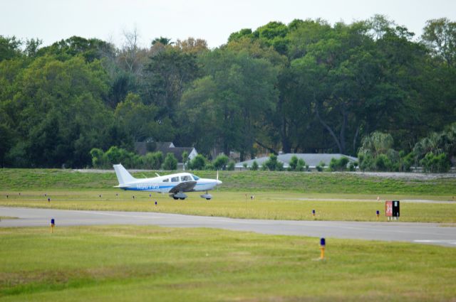 Piper Cherokee (N56735) - Taxi for departure KCLW.  March 2017