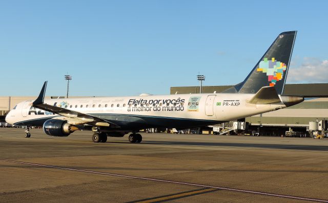 EMBRAER 195 (PR-AXP)