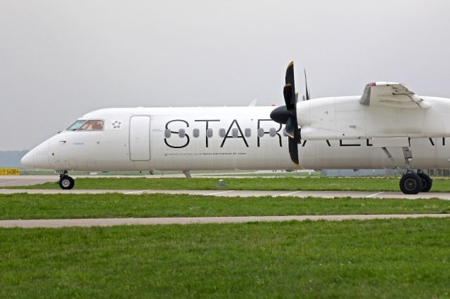 de Havilland Dash 8-400 (OE-LGO)