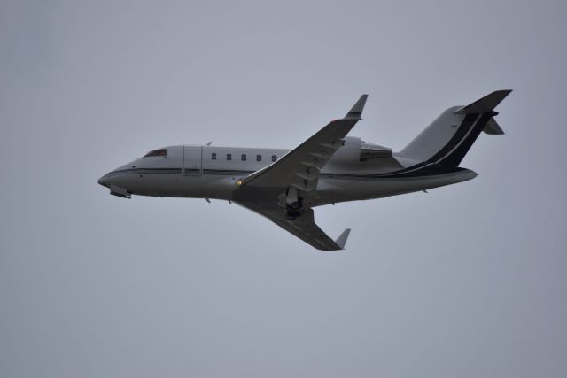 Canadair Challenger (N605L) - 8/26/2016: A Challenger 605 departing Addison Airport. 