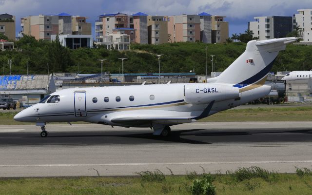 Embraer Legacy 450 (C-GASL)