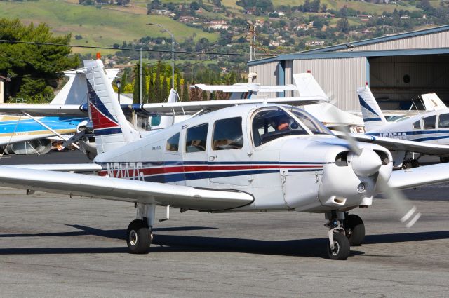 Piper Cherokee (N2147G) - Local Piper Cherokee taxing out for departure at Reid Hillview.