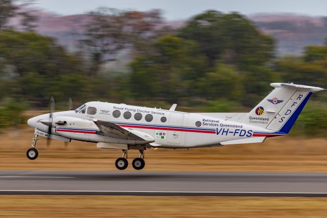 Beechcraft Super King Air 200 (VH-FDS)