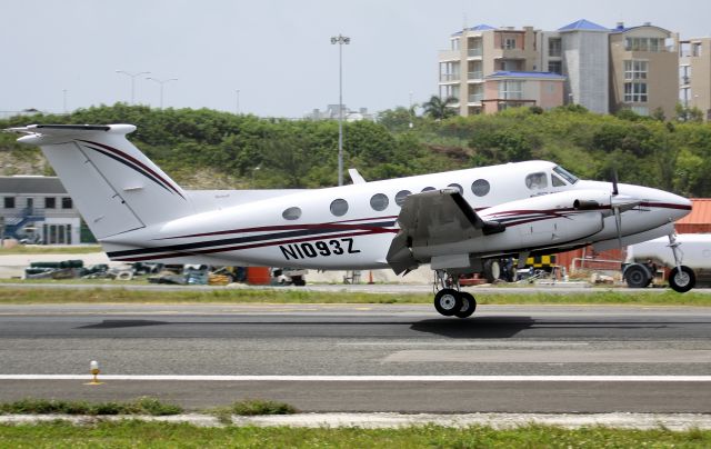 Beechcraft Super King Air 200 (N1093Z)