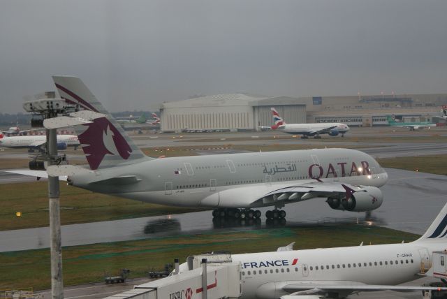 Airbus A380-800 (A7-APD) - Qatar Airways A380-861 cn160