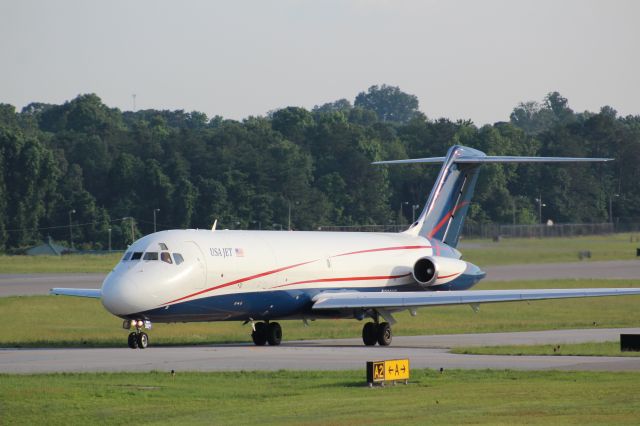 McDonnell Douglas DC-9-30 (N208US)
