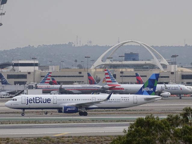 Airbus A321 (N942JB) - 200Th Airbus for Jet Blue