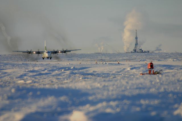 Lockheed C-130 Hercules —