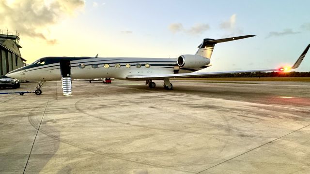 Gulfstream Aerospace Gulfstream V (N536CH) - G500