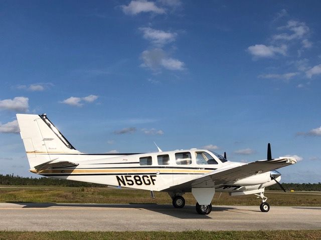 Beechcraft Baron (58) (N58GF)