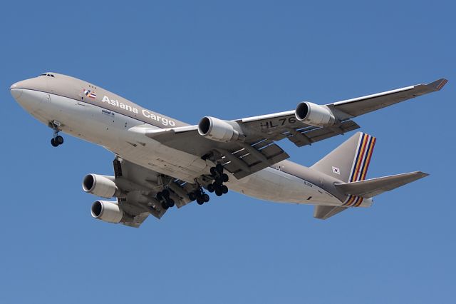 Boeing 747-400 (HL7604) - HL7604 crashed on July 28,2011 while enroute from from Seoul,South Korea to Shanghai,China. Pilots reported problems and were diverting to Jeju Island when it crashed into the ocean killing both pilots. This photo shows her on approach to LAX on April 29,2011.