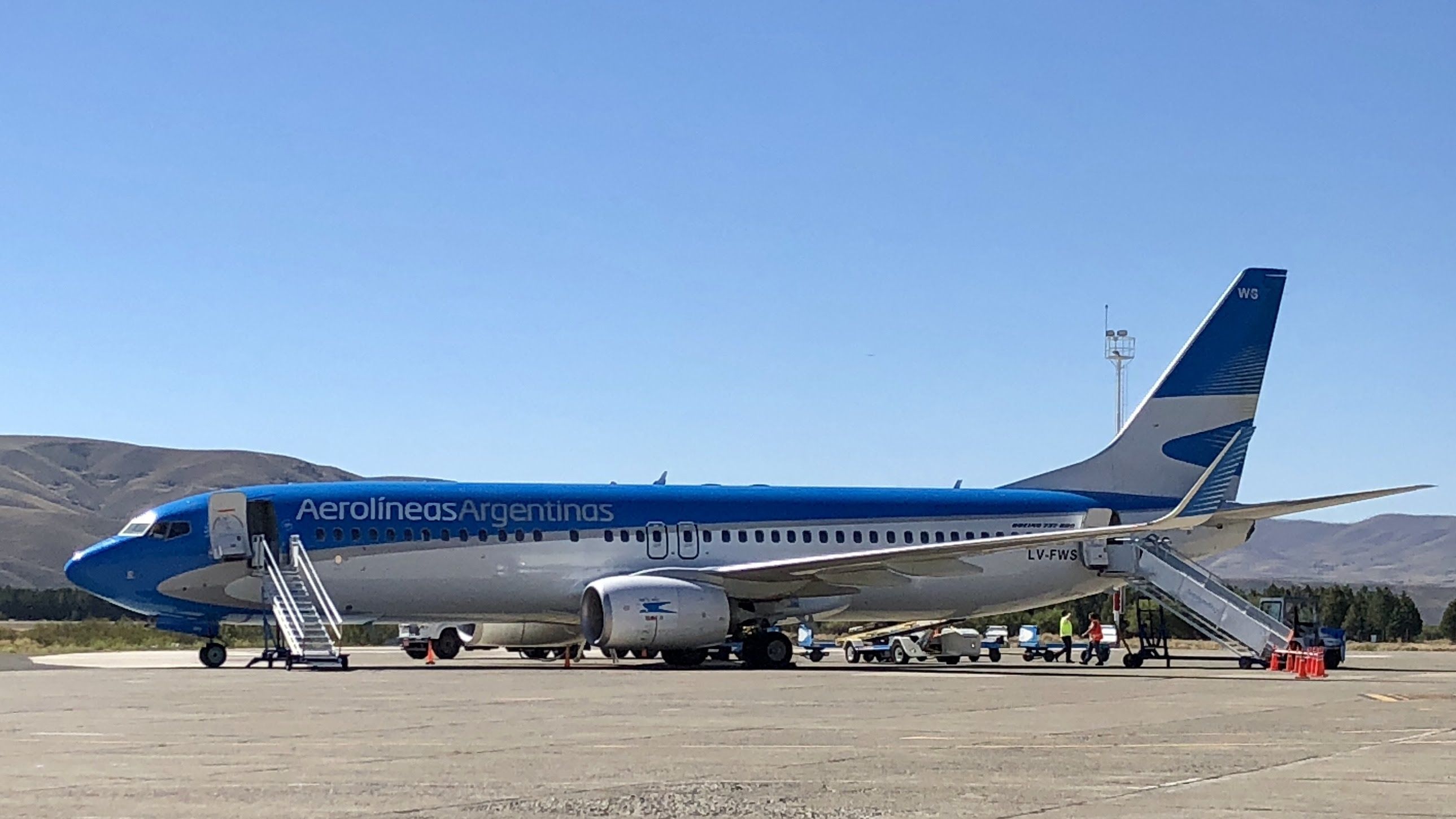 Boeing 737-700 (LV-FWS) - Regular flight AR1614 SABE-SAZY Landed on Apr 2 2018