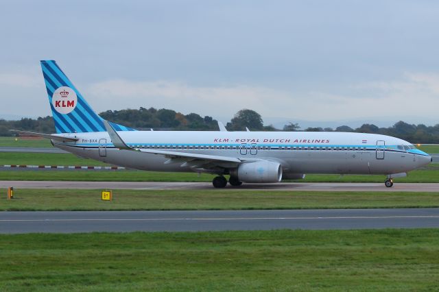 Boeing 737-800 (PH-BXA) - PH-BXA Klms retro liveried Boeing 737-800 taxiing for departure from Manchester en route to Amsterdam Schiphol at teatime on Wednesday 18/10/17