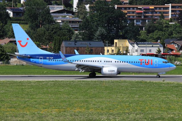 Boeing 737-800 (OO-TUP)
