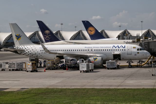 Airbus A320 (XY-ALT) - 26th April, 2025: Parked at the gate at Bangkok Suvarnabhumi. 