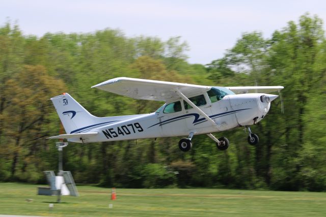 Cessna Skyhawk (N54079)