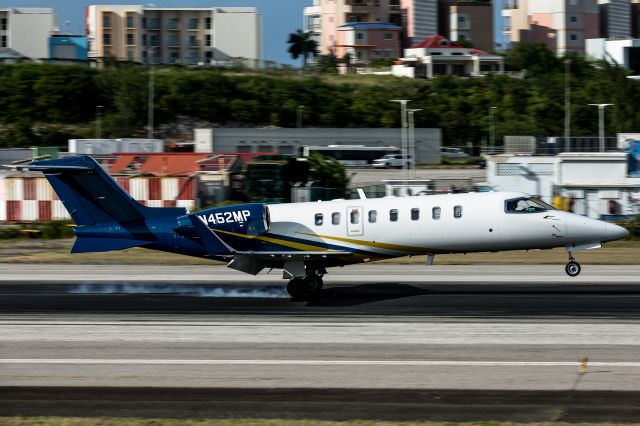 Learjet 45 (N452MP)