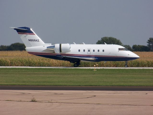 Canadair Challenger (N888AZ) - 8AZ Performing a short field landing at KMKT in less than 2900 feet, weighting approx. 35,000 lbs.