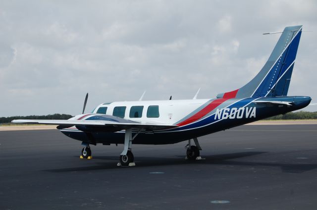 Piper Aerostar (N600VA)