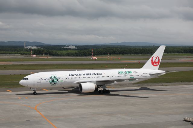 Boeing 777-200 (JA8984) - June 30th 2018:HND-CTS.