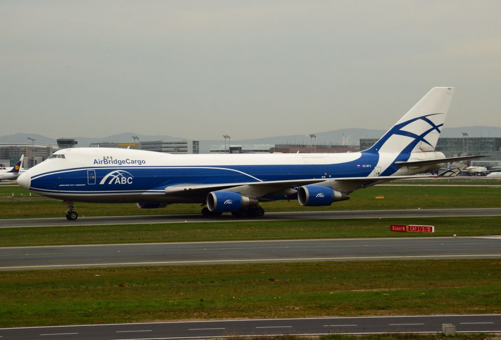 Boeing 747-400 (VQ-BFX)