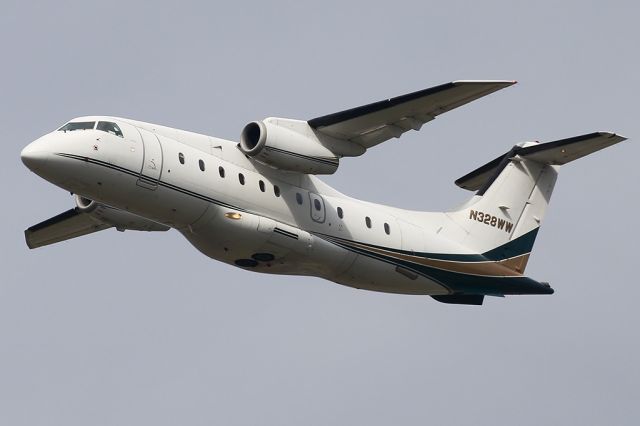 Fairchild Dornier 328JET (N328WW)