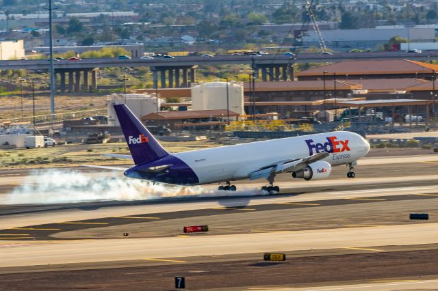 BOEING 767-300 (N187FE) - A FedEx 767-300 landing at PHX on 2/19/23. Taken with a Canon T7 and Tamron 70-200 G2 lens.