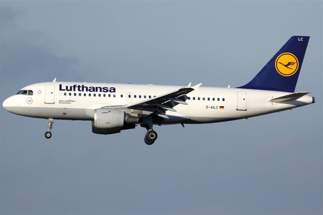 Airbus A319 (D-AILC)