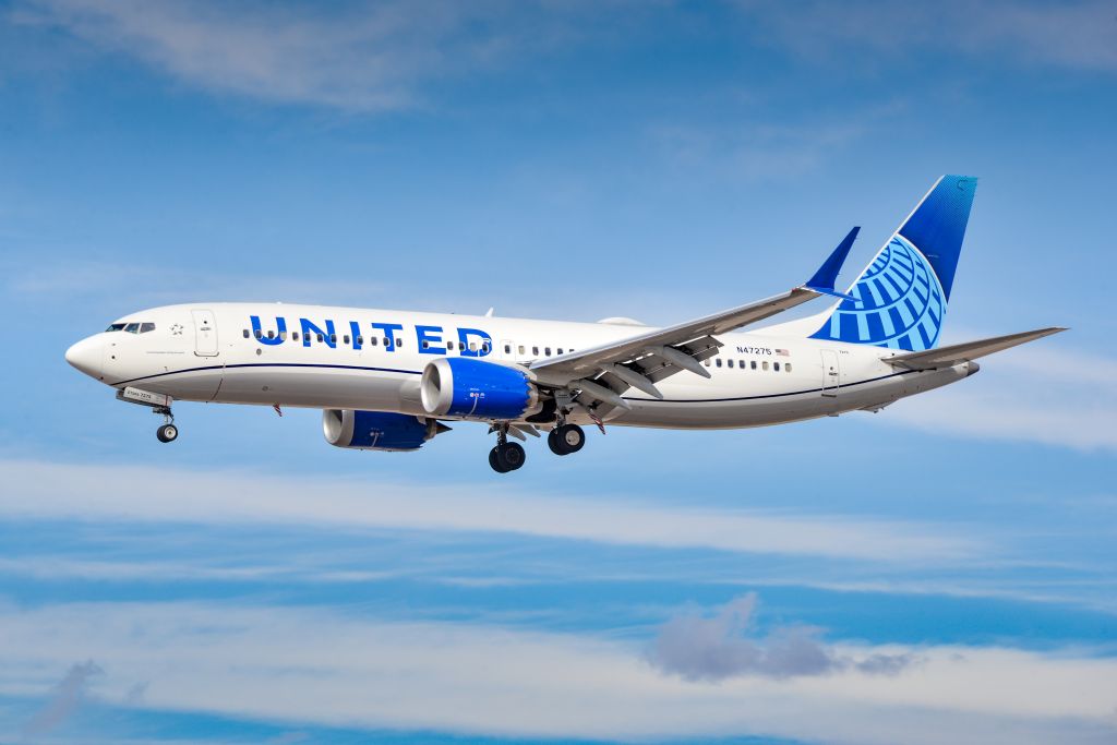 Boeing 737 MAX 8 (N47275)