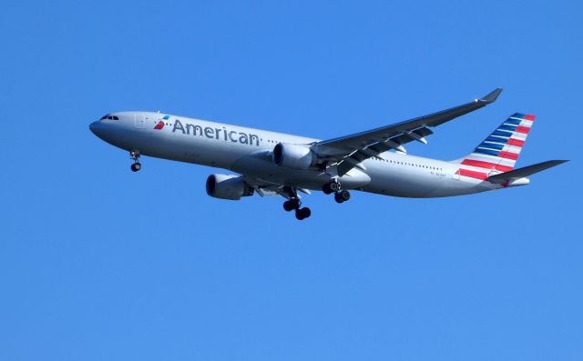 Airbus A330-300 (N276AY) - Shown here is on approach is an American Airlines Airbus A330-300 in the Summer of 2018.