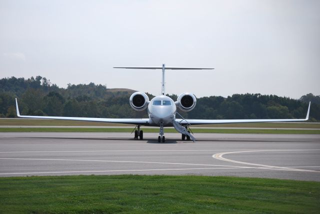 Gulfstream Aerospace Gulfstream V (EJM136) - TCRG SN667 LLC (N136ZC) at KJQF - 10/10/14