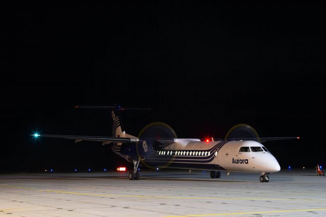 de Havilland Dash 8-400 (RA-67252) - The first ever spotting on Iturup Island (Kuril Islands). Spotting was organized by Aurora Airlines, which was attended by spotters from Primorye and Sakhalin, among whom was me