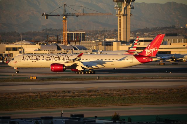 Airbus A350-1000 (G-VTEA)