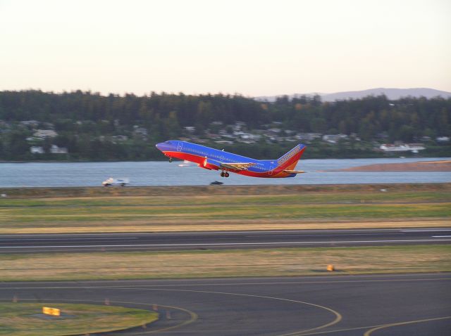 Boeing 737-500 (N505SW)