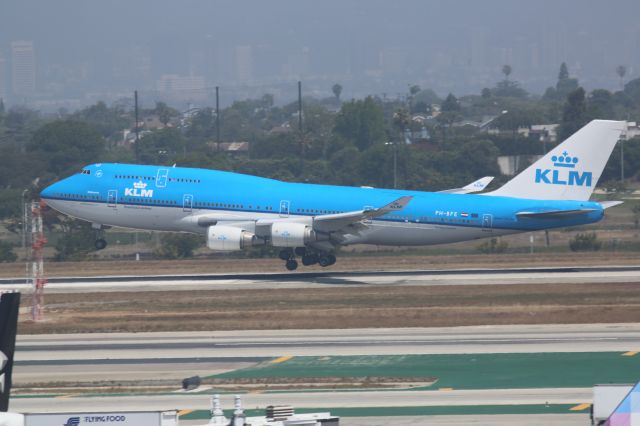 Boeing 747-400 (PH-BFE)