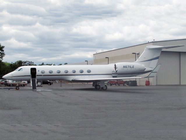 Gulfstream Aerospace Gulfstream V (N671LE) - First class of business aviation. No location as per request of the aircraft owner.