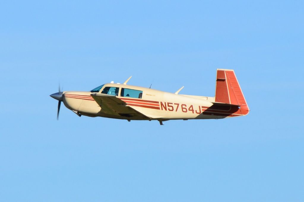Mooney M-20 (N5764J) - HYPOTHETICAL DESTINATION LLC departing KJQF - 10/13/18