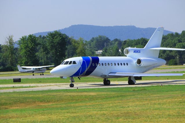 Dassault Falcon 900 (N58CG)