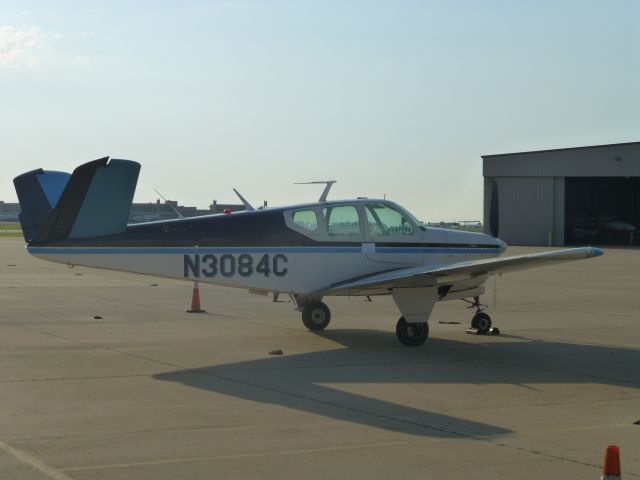 Beechcraft 35 Bonanza (N3084C)