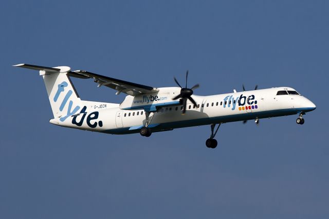 de Havilland Dash 8-400 (G-JECN)