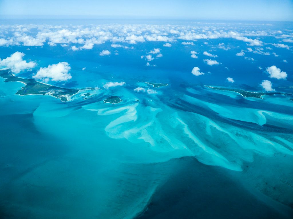 Cessna Skylane (N1967X) - Above Bahamas...