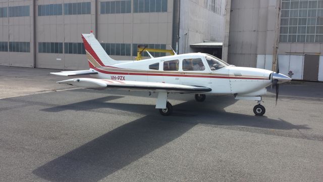 Piper Cherokee (VH-PZX)