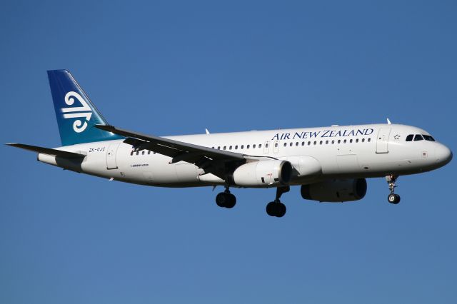 Airbus A320 (ZK-OJC)