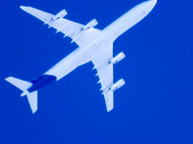 Airbus A340-300 (D-AIFF) - DLH438br /FRA-DFWbr /01/06/2025