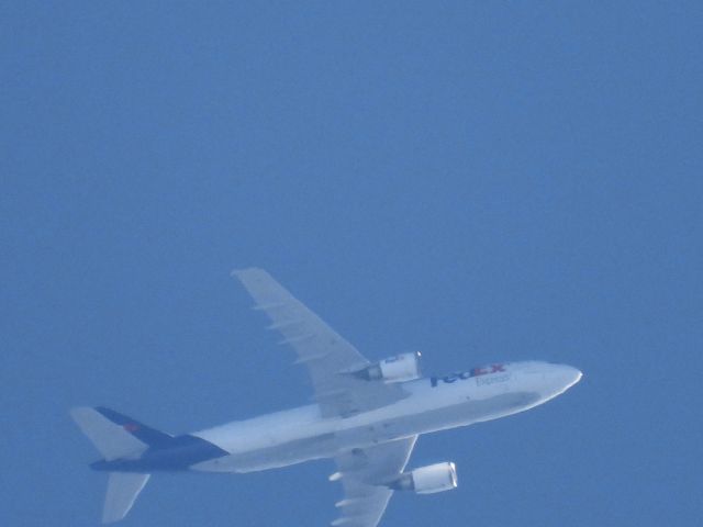 Airbus A300F4-600 (N687FE)