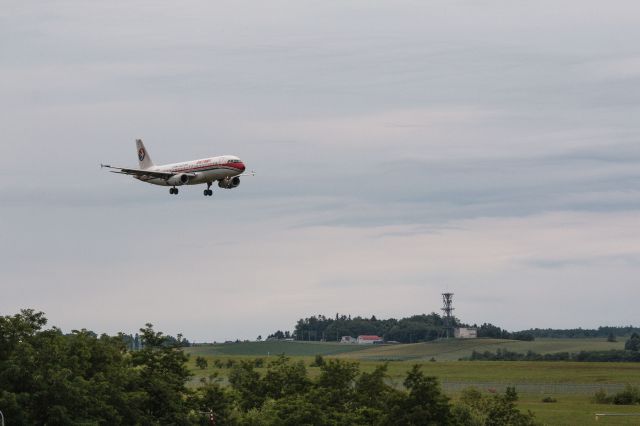 Airbus A320 (B-6673)