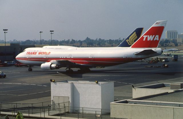 Boeing 747-200 (N304TW) - Taxing at KLAX Intl Airport on 1989/08/29