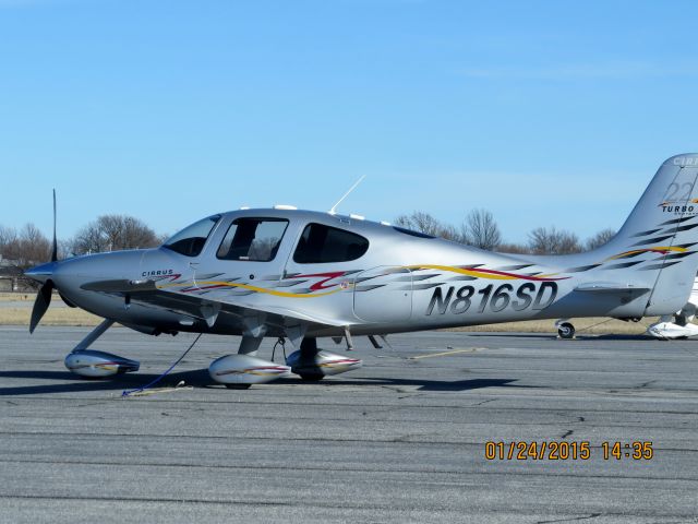 Cirrus SR-22 (N816SD)