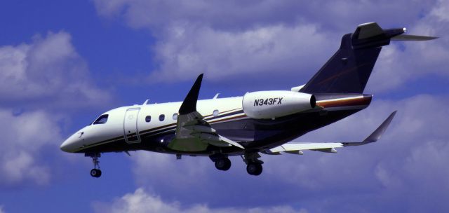Embraer Legacy 450 (N343FX) - About to touch down is this 2023 Embraer Praetor 500 from the Spring of 2024.