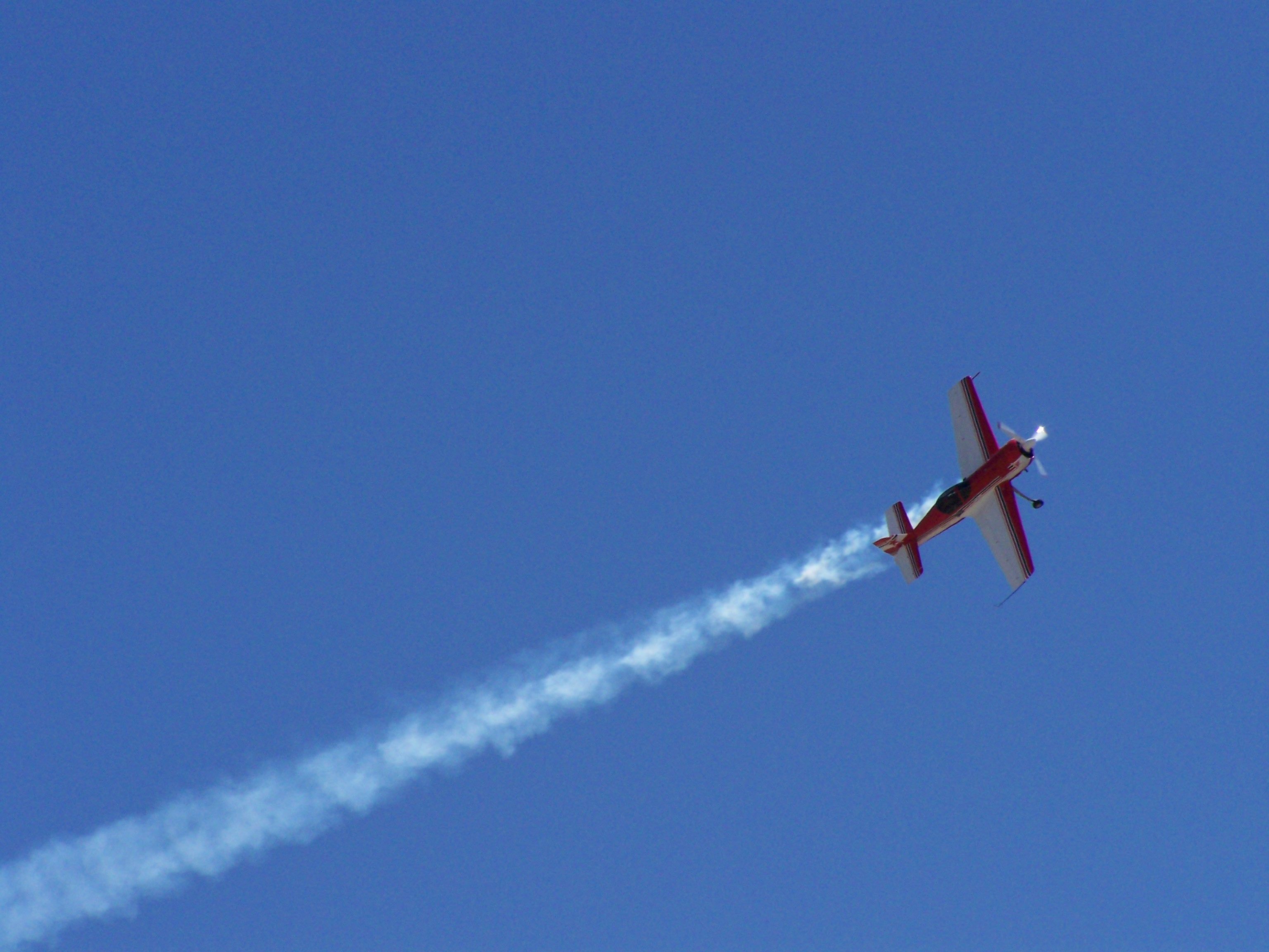 SUKHOI Su-26 (N26DN)